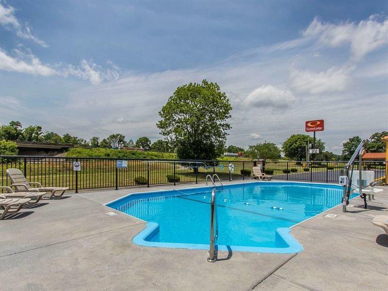 Econo Lodge Cornersville Eksteriør bilde