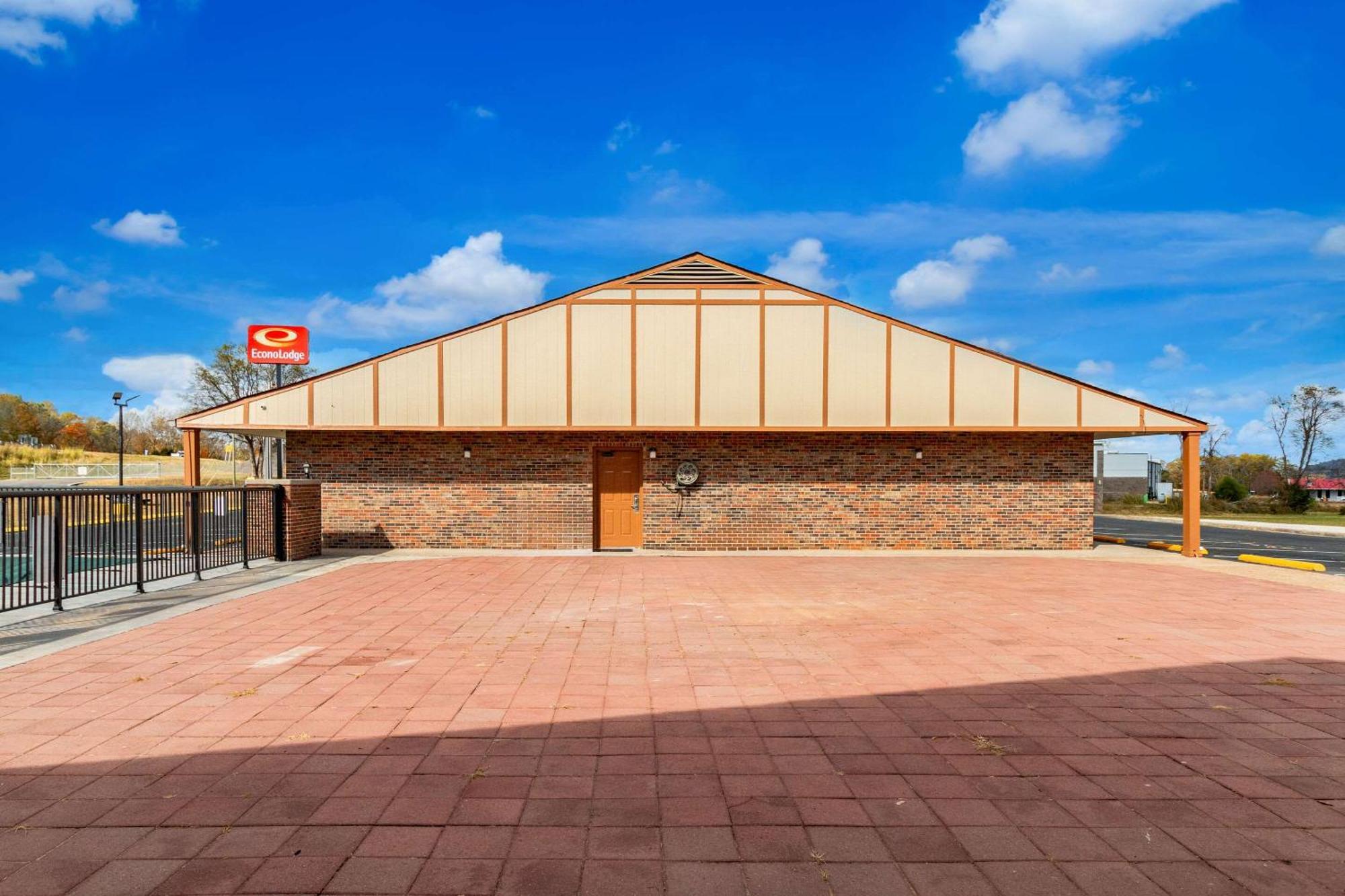 Econo Lodge Cornersville Eksteriør bilde