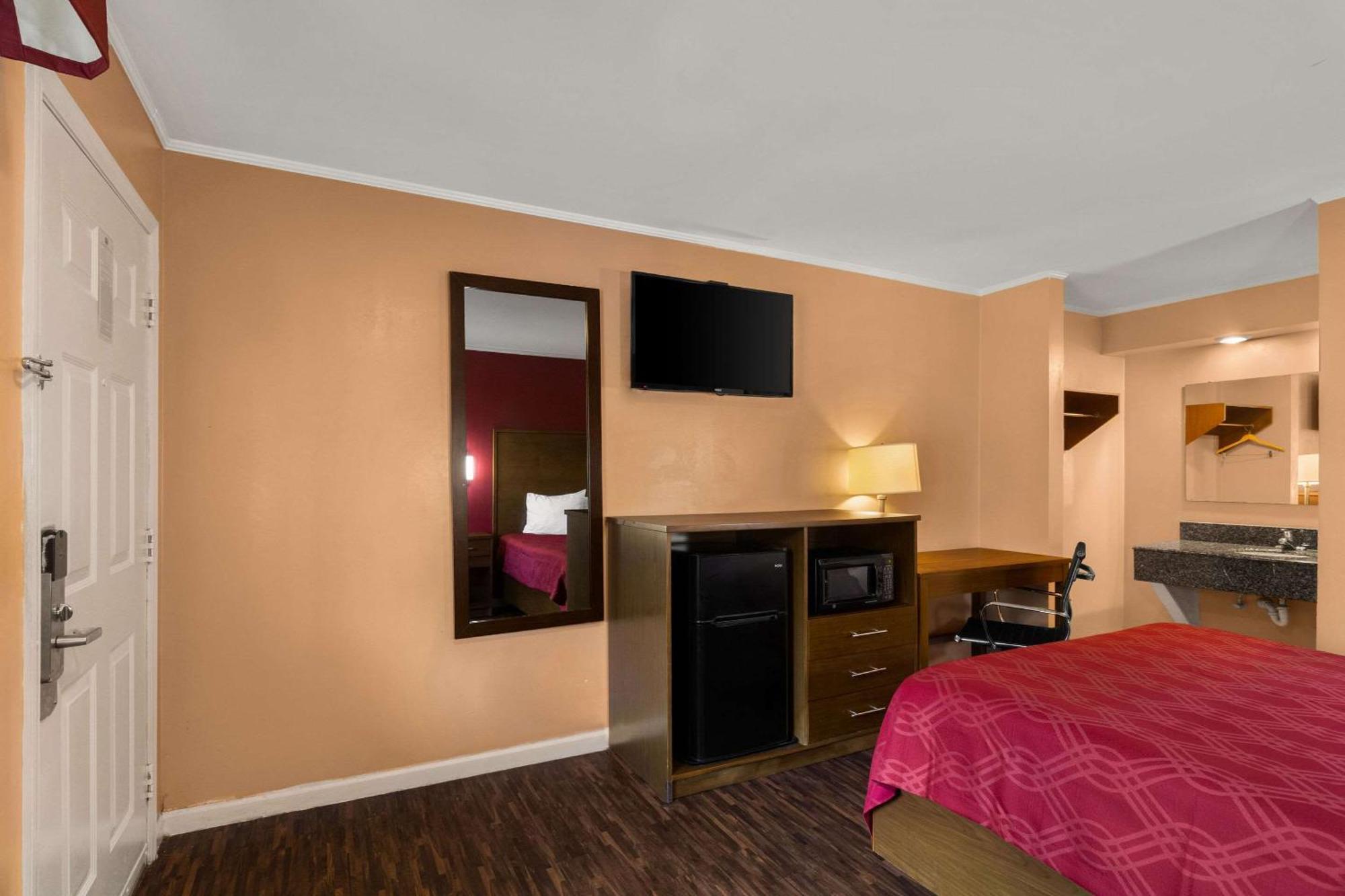 Econo Lodge Cornersville Eksteriør bilde